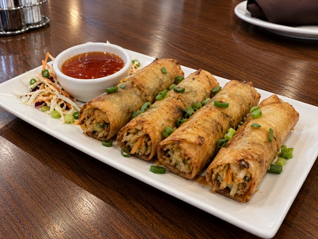 Veggie Spring Roll (6 ).