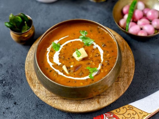 33. Daal Makhni.