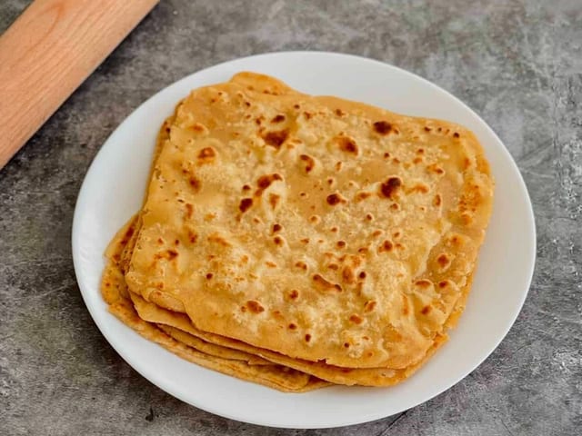 Plain Paratha (1).